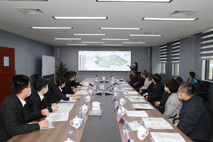 圖為會議現(xiàn)場.JPG