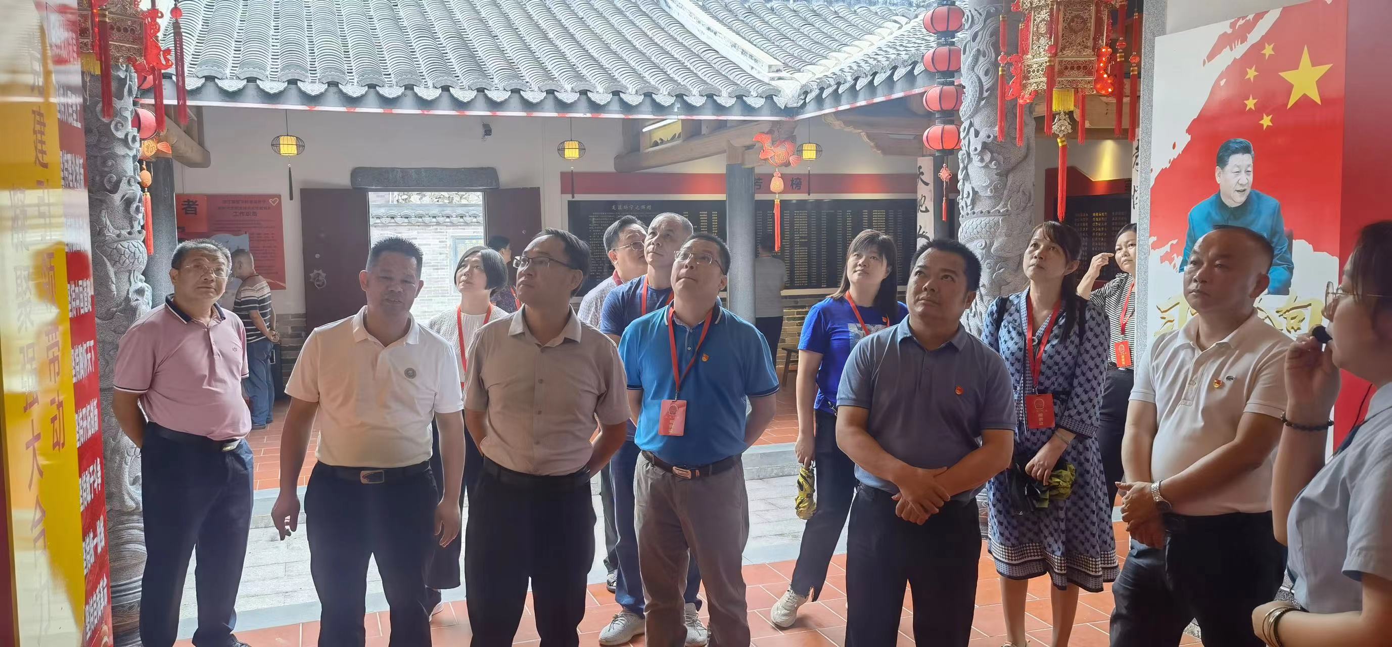 自動轉存圖片