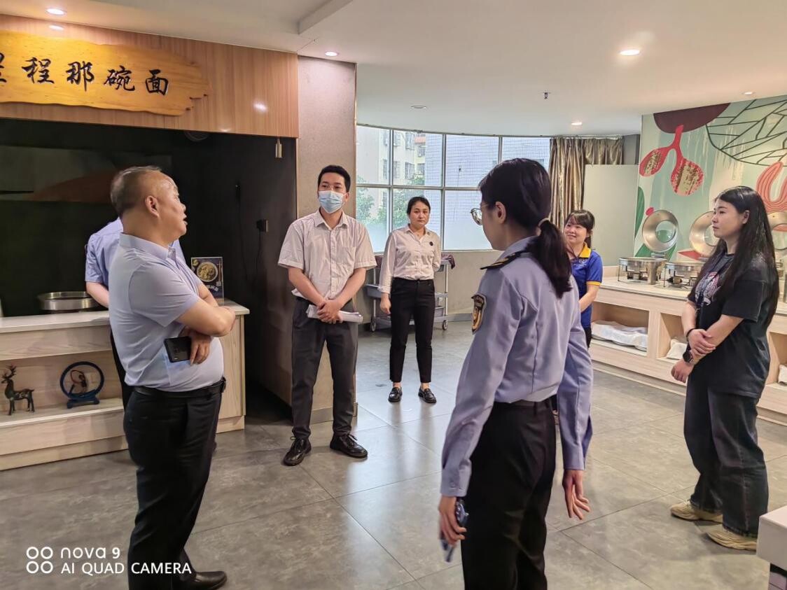 湯坑鎮(zhèn)主要領(lǐng)導(dǎo)率隊開展節(jié)前安全生產(chǎn)和防汛檢查工作.docx_2