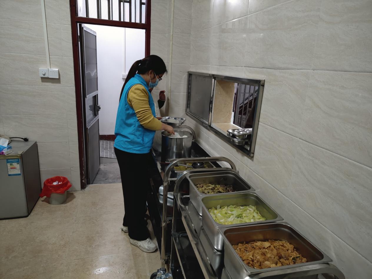 湯坑鎮(zhèn)開展“歡聚長者飯?zhí)?共迎新春佳節(jié)”活動(dòng)(1).docx_2